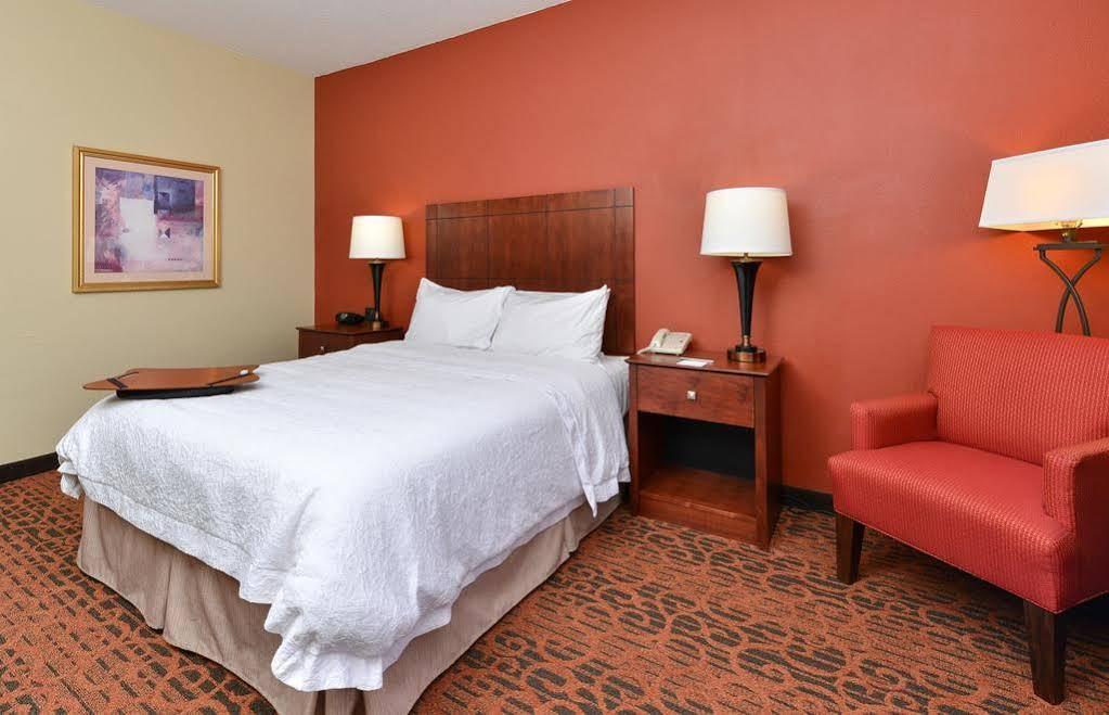 Hampton Inn Keokuk Eksteriør billede